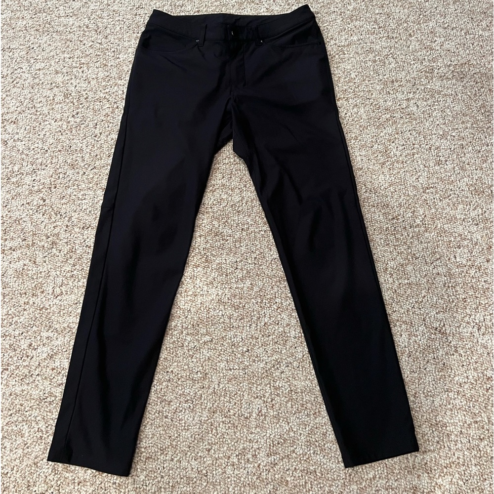 Lululemon ABC Slim-Fit 5 Pocket Pant
